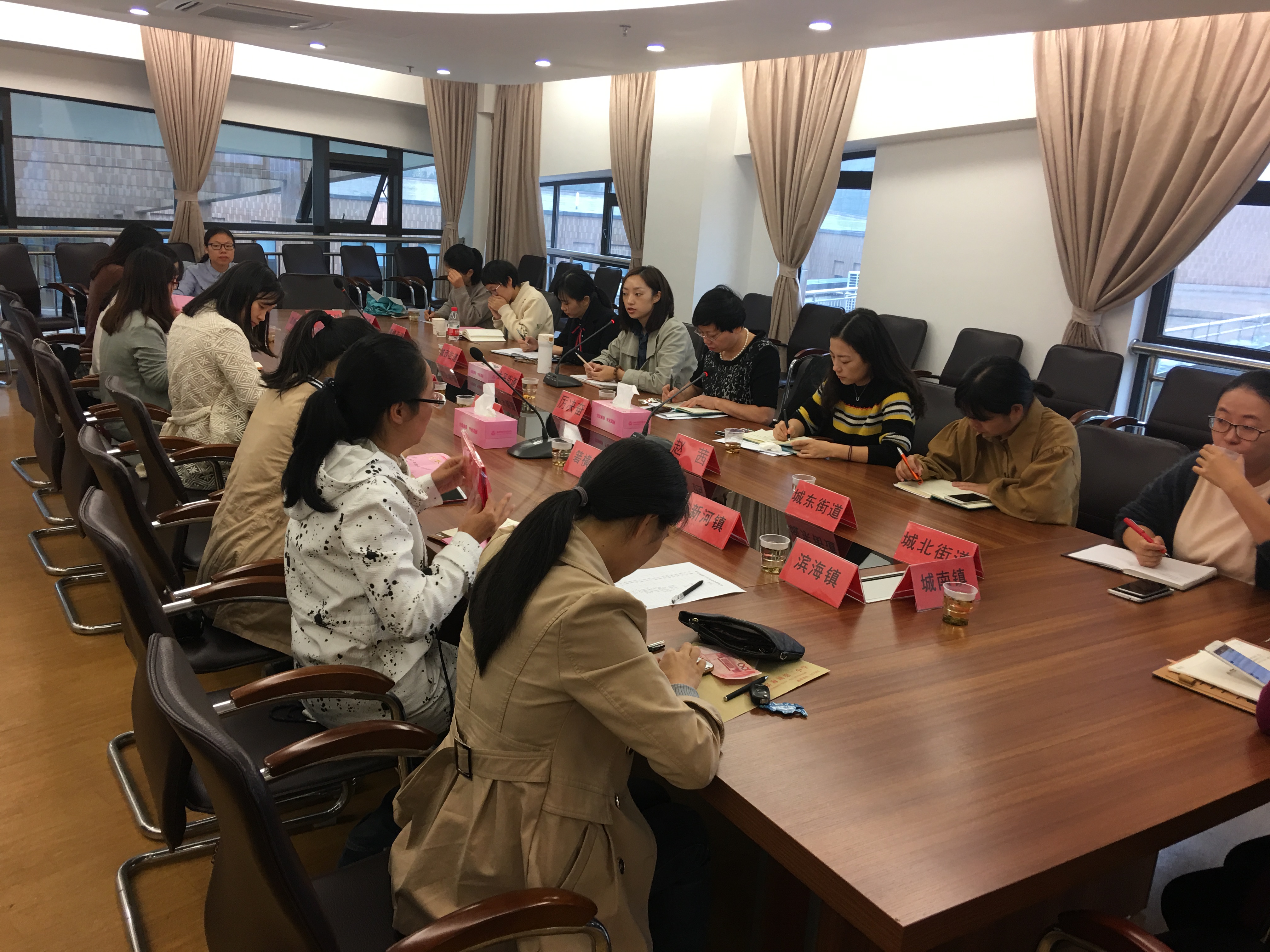 �и����ٿ��򣨽ֵ���������ϯ�����ߡ�ƽ����ͥ�����������ƽ���